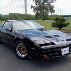 ファイアーバードトランザム 後悔はしたくないから本当に乗りたいクルマを“2台”買う