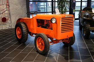 最古のランボルギーニ量産車「350GT」の最初のオーナーは？ 完璧にレストアされて現代に蘇りましたAUTO MESSEWEB オートメッセウェブ〜クルマを文化する