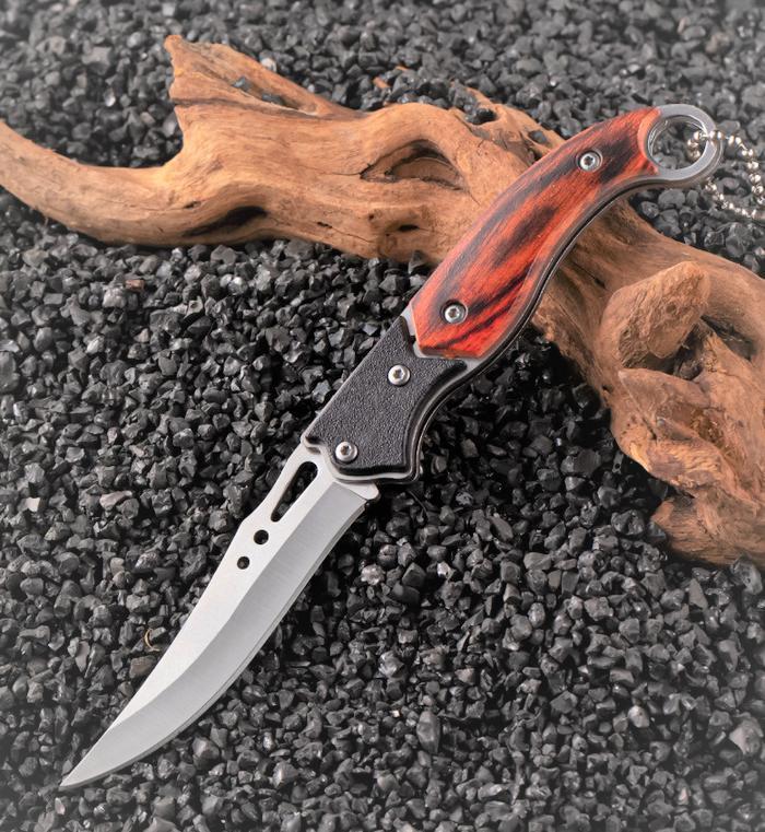 老舗ナイフ屋が選ぶ！ ブッシュクラフトにおすすめナイフ５選！ ナイフのプロが徹底解説！株式会社 山秀ナイフ 刃物専門 世界のナイフ山秀アウトドア キャンプ用品 ナイフショールーム 岐阜 関市