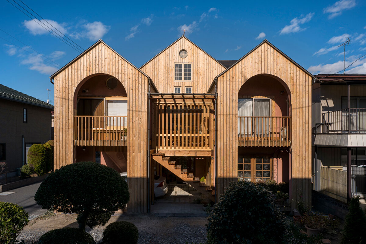 洗い出しの土間が続く家品格と“抜け”のバランスが絶妙な建築家の自邸ToKoSie ー トコシエ