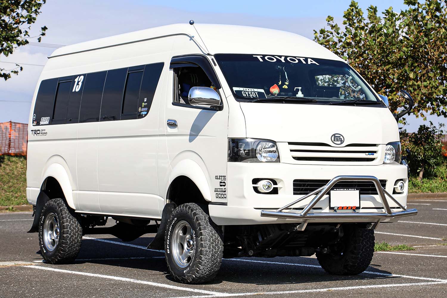 ハイエース新車購入はお得スタイル『コンプリートカー カスタム完成車 パッケージ車 』がおすすめです！～メリットからラインナップまでご紹介～