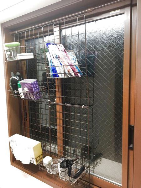 突っ張り棒とワイヤーネットを結束バンドを使わずに結合伸縮棒と伸縮棒を固定する方法関西の駅ガイド