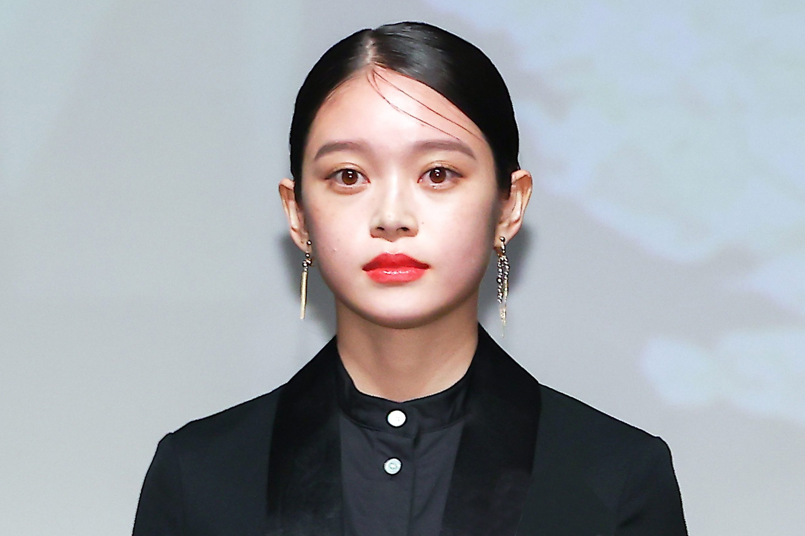 元「ＶＥＲＹ」人気モデル、４２歳現在の姿が美しい！ドイツ人の夫＆美形な子供らの顔出しも - スポーツ報知