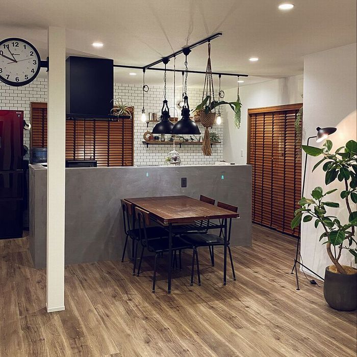 ダクトレール照明でおしゃれなリノベーションメリット・デメリットとデザインのコツ中古マンション・戸建てリノベーション＆リフォーム