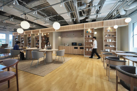 横浜トリエンナーレ旧第一銀行横浜支店馬車道駅bankartkaikoクイーンズスクエア元町中華街駅現代アート魯迅野草yokohamatriennaleyokohamabashamichicontemporaryartluxunbankarchitecture