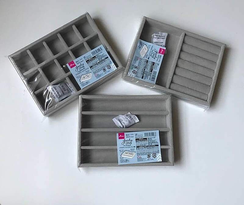 ダイソー こんな使い方もできるの！？高見えしてる「収納ボックス」アクセがすっきり収まった