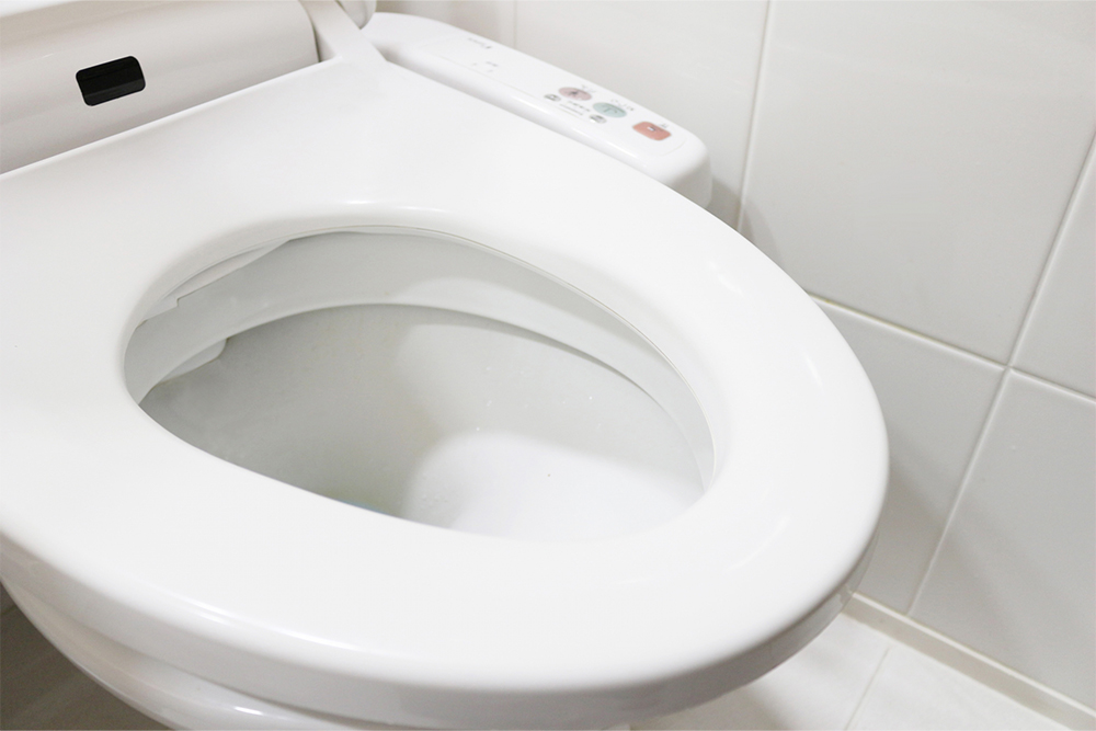 トイレ 流れっぱなしで修理料金と水道料金が気になる洗濯埋め込み水栓修理と交換の水道工事エコライフ