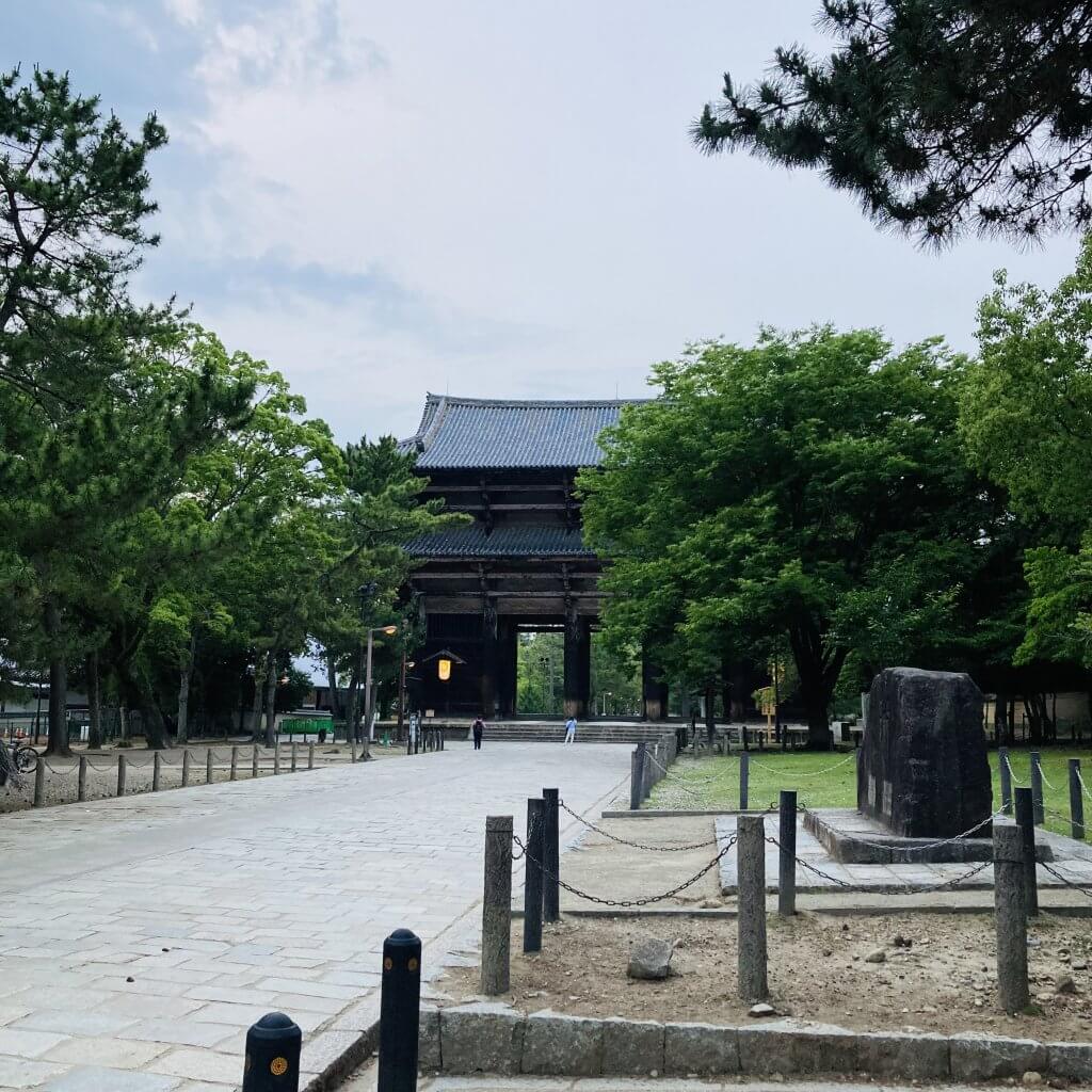 0987：東大寺・大仏蛍tabicocolo : 旅心