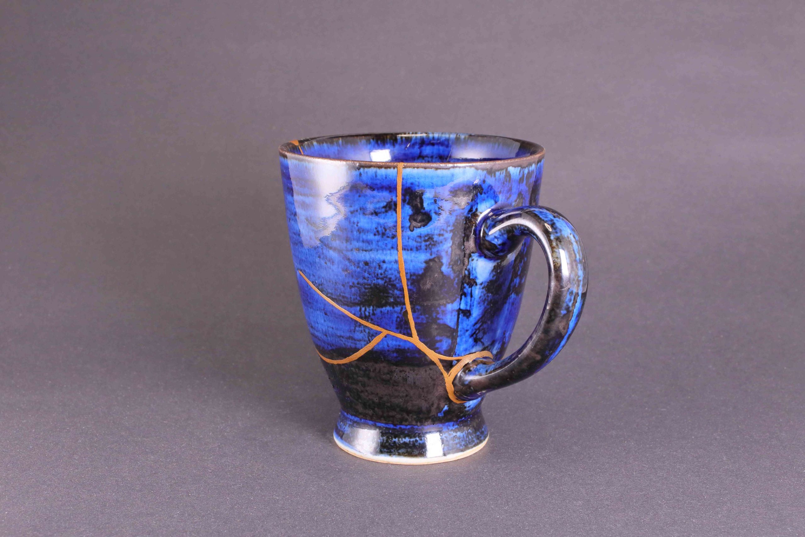 割れたカップを植木鉢として再利用！homify