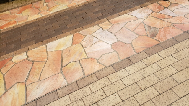 インターロッキング・工事費用50万円 ～ 100万円の外構施工例一覧 画像表示 外構工事のガーデンプラス