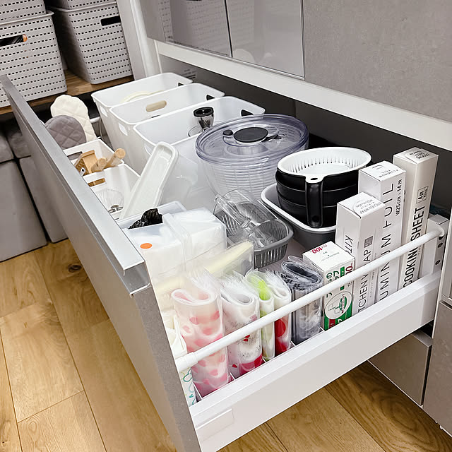 ダイソーの頼れるマグネット付きバスケット収納洗濯機のデッドスペースをより快適にちょいと一工夫 : シンプルライフ × シンプルスタイルPowered by ライブドアブログ