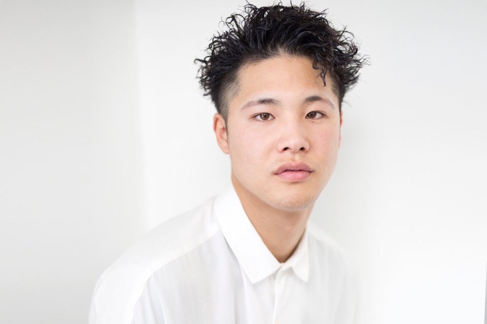 ビジネス毛流れニュアンスパーマヘアカタログ高級理容室 床屋 ヒロ銀座ヘアーサロン