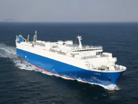 商船三井が80隻に拡大、高さ53mまで伸びる帆を搭載した風力利用船の推進力ニュースイッチ by 日刊工業新聞社