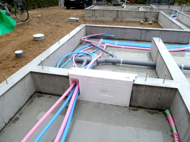 業務内容高収入 配管工・給排水設備工の求人は大阪のつえだ外構設備