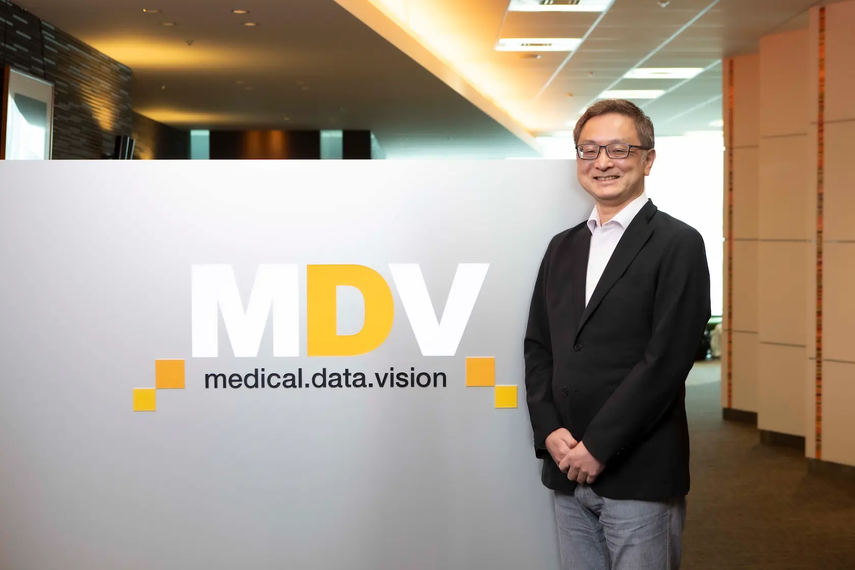 Medical Design K.K. - YouTube