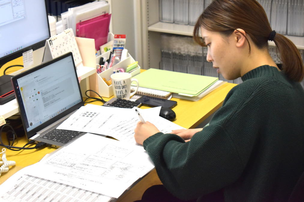 中央区 訪問看護 常勤デスクワーク×訪問業務 おしゃれなオフィスで企業看護師 ☆初めての訪問業務も安心☆企業×医療の良いとこどりが叶えられます♪ 579620 看護師求人・転職・募集情報のナースステップ