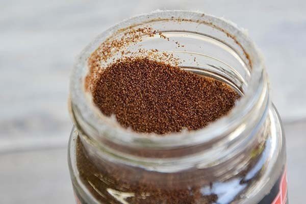 100均ダイソーのインスタントコーヒーキャップが便利！ひと振りで一杯分の粉が自動的に出てくるKENGOG ケンゴグ