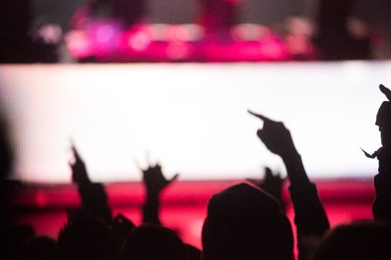 ◤￣￣￣￣￣￣￣￣￣￣￣ あなたは知っていますか？ 「赤十字マーク」の意味 ______◢ 紛争下で人道支援活動を続けるため、赤十字マークにはルールが定まっていますが、実は「大きさや形」などは厳密に定まっていません。今回は「様式が定められていない理由」を解説し