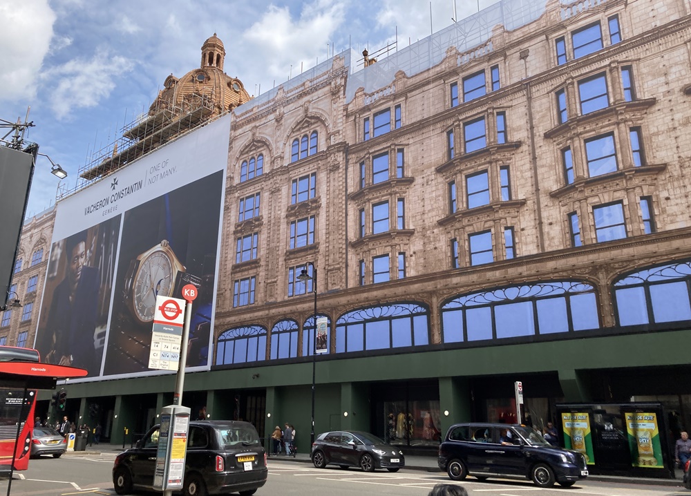 Amazon.co.jp: Harrods London イギリス 英国ハロッズ柄 ミニトートバッグ デパート柄 : おもちゃ