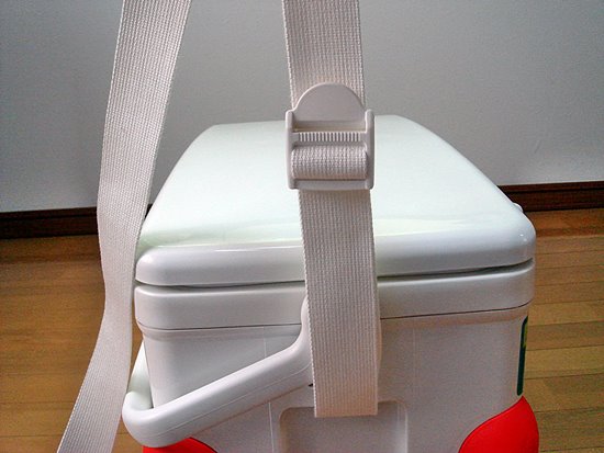 クーラーボックスのベルト交換方法メイホウBM-200で簡単リフレッシュ＆使い心地アップ