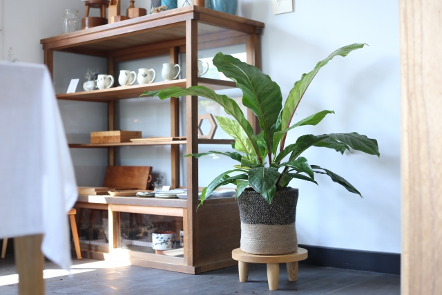 カラーコーディネーターの給料年収・手取り・仕事内容を解説！給料BANK