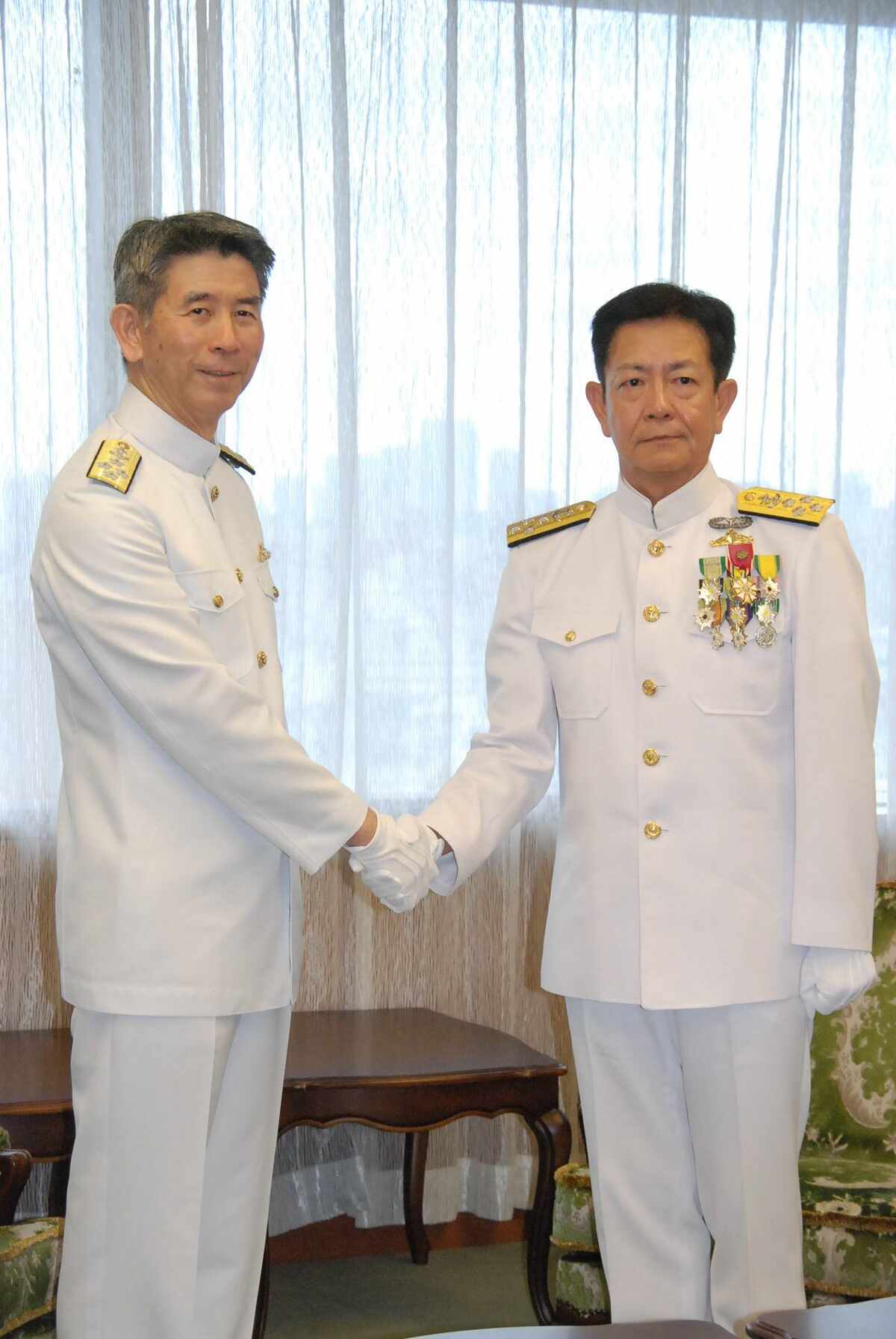 論点：不祥事続く自衛隊毎日新聞