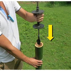 Amazon竹細工 道具 竹割り器 竹細工道具 、竹剥ぎ機、竹人工、竹制工具、竹割り器、竹スプリッターツール、竹割機、竹ストリップレイヤーマシン、 竹破砕機、編み手作業DIY切削工具分割ウェッジ用竹カッターマシン上輪階段 下輪スムーズ割りピンDIY・工具