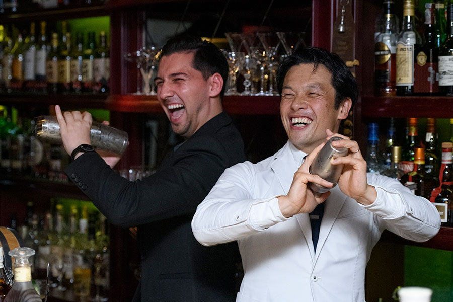 バーは奇跡が起きる場所。バーテンダーが語るオーセンティックバーの魅力 リレーインタビューVol.25クックビズ総研