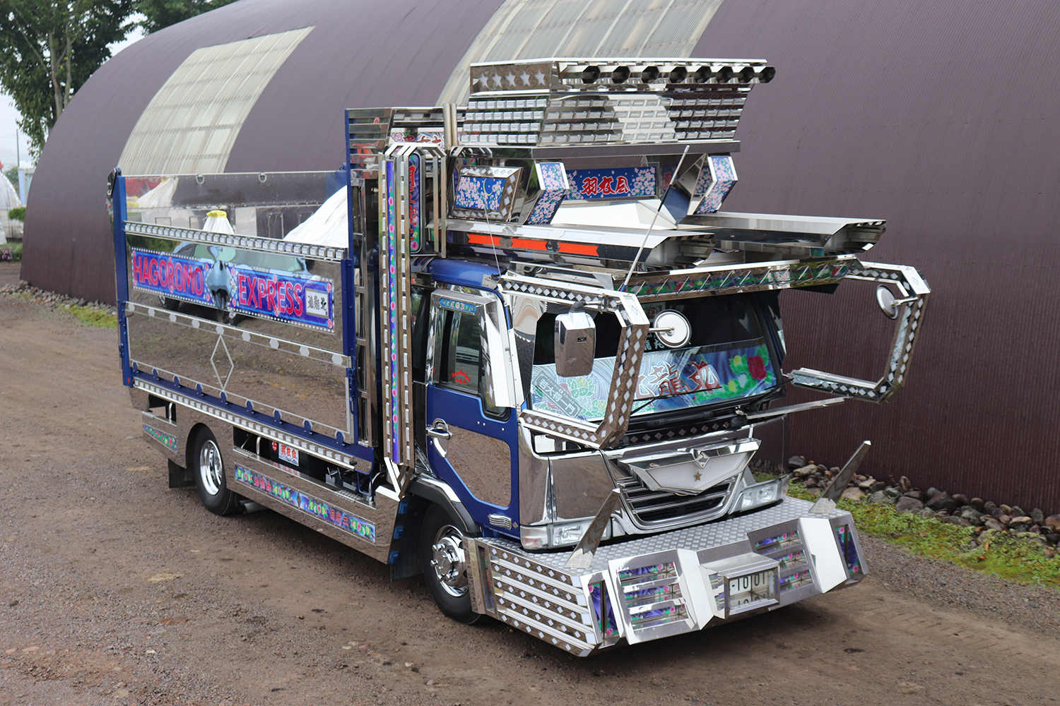 ☆S201Pハイゼットトラック.カスタムトラック：CUSTRK！軽トラカスタム・オリジナルエアロパーツ・カスタムカー販売翔プロデュース