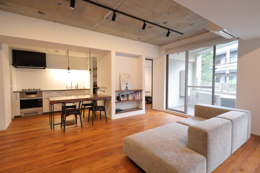 ビルの建て替え年数はどれくらい？耐用年数を過ぎたビルの建て替え・リノベーション費用相場中古マンション・戸建てリノベーション＆リフォーム