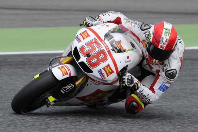 29 件の「フランコ ウンチーニ」のアイデアを今すぐ保存バイクレース、レーシングバイク、スズキ など