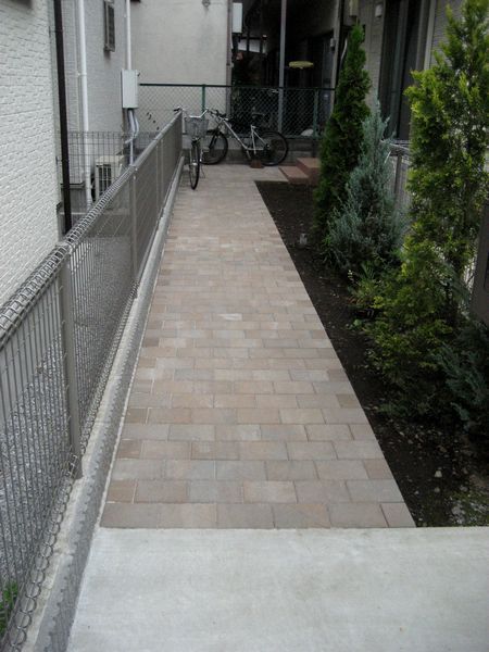 インターロッキングの施工方法と単価を解説エデンな暮らし