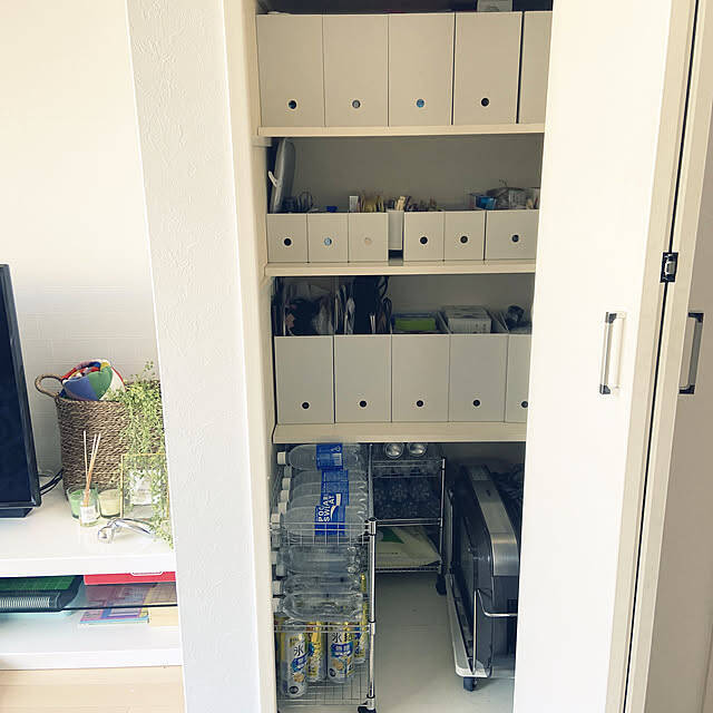 メタルラックにも使える！ダイソーのワイヤーフック＆カゴはコスパ良しNew！収納教える．コム