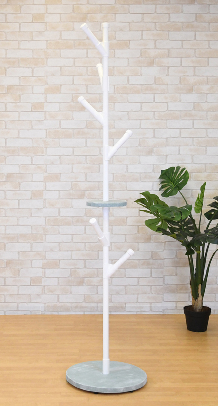 DIYで押入れに作り付けのハンガーポールを取り付けよう。nohmiso.com