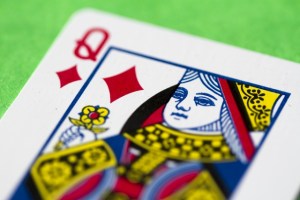 カジノディーラーが教える トランプに込められた真の意味とは？ただのカードではなかった