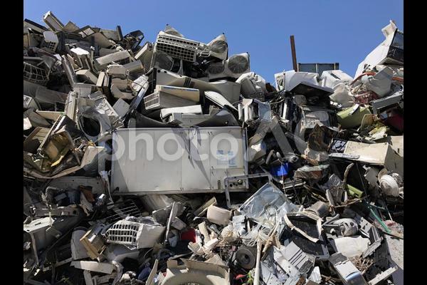スクラップ場 ごみ ジャンクの写真素材4203469- PIXTA