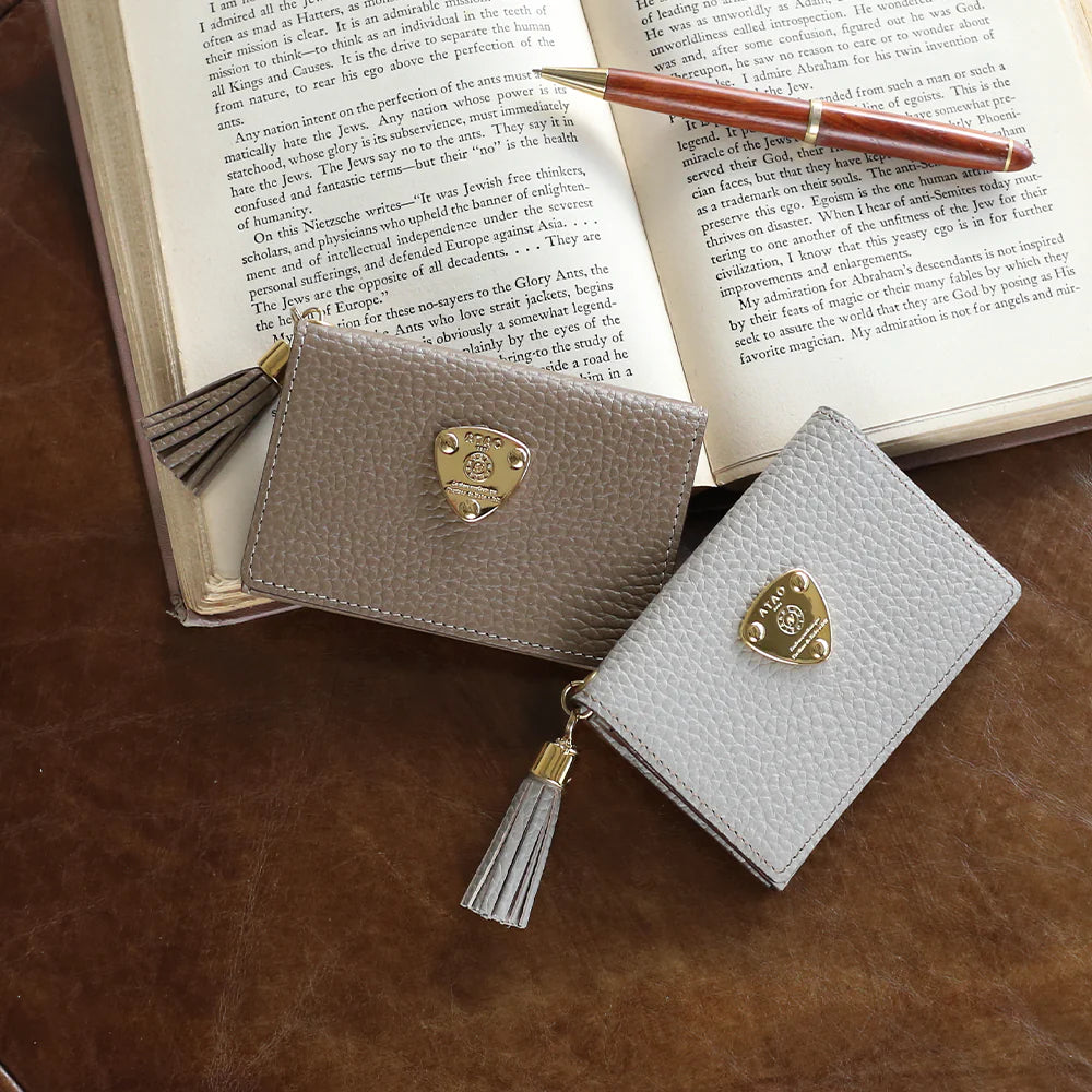 レディース名刺入れ就職祝いにも！女性新入社員向けのおすすめランキングわたしと、暮らし