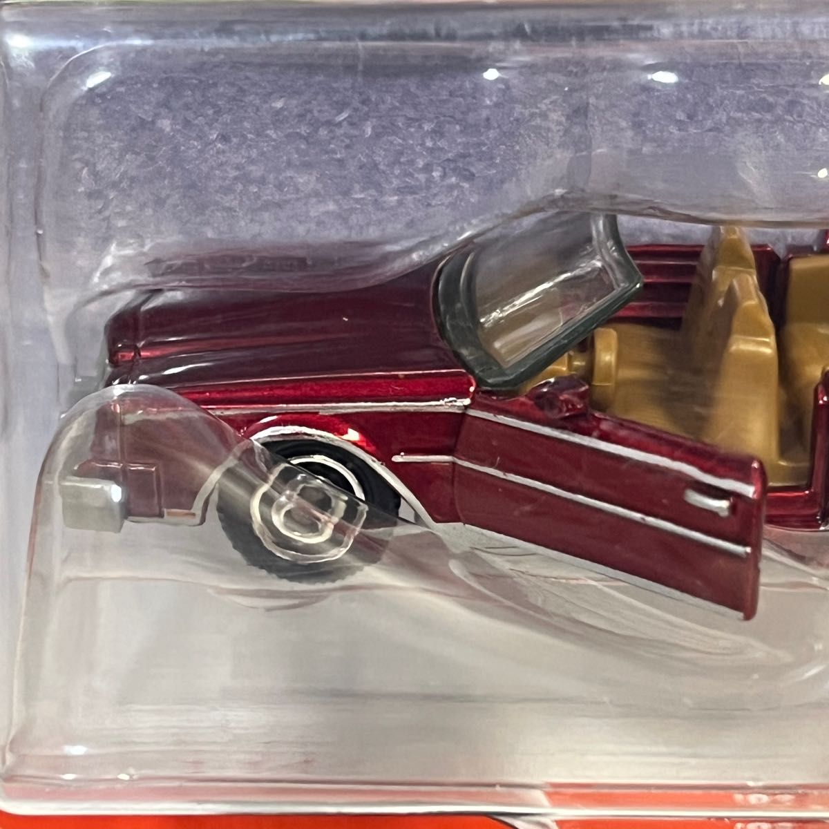 ☆マッチボックス2020 ムービングパーツ '83 ビュイック リビエラ☆