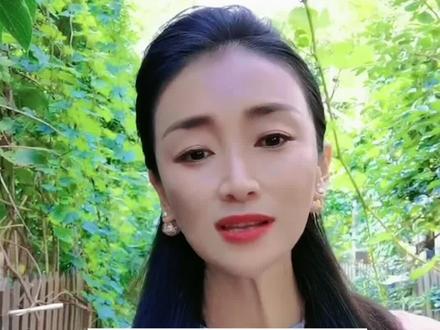 理想照耀中国梁振华王柯民族独立人民解放国家富强纪实文学党政读物 Amazon.com.br