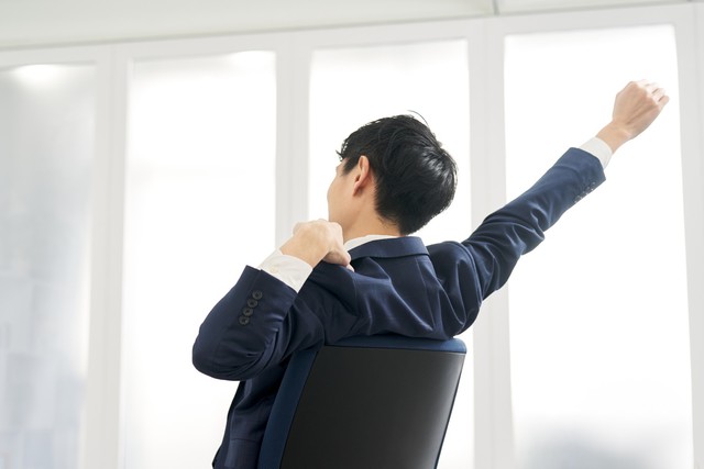 仕事が忙しいのはどうして？ 乗り越える方法やNGアクションも解説jobuddy ジョバディ 転職求人サイト