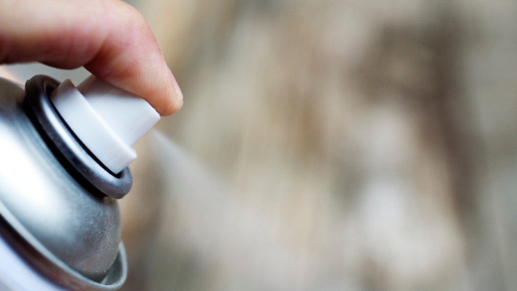 テプラテープの剥がし跡をきれい取る方法 簡単!!キレイに除去する方法を紹介