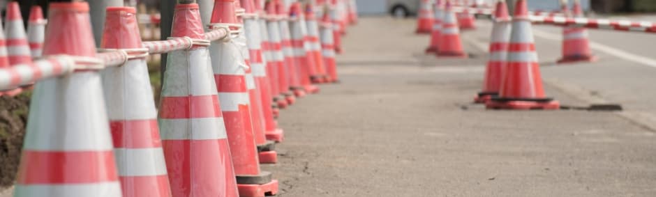 株式会社浦和商工