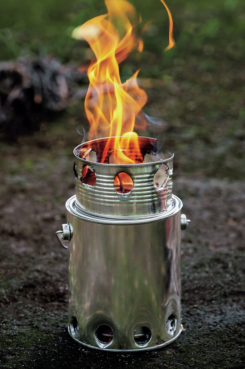 アウトドアへ全力疾走:一斗缶薪ストーブへの道 ～試行錯誤の自作薪ストーブ～