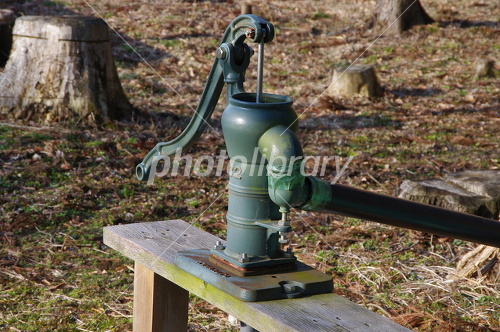 ツルミポンプ 水中ポンプ 一般工事排水用 自動運転型 三相200VKTZE32.250Hz 60 KTZ・KTZE型 排水ポンプ 工事排水現場作業 工事現場 トンネル工事 地下工事 建設 建築 土木 プロ仕様 業務用 高耐久 大容量 効率的 おすすめ 雨水 湧水 溜り水 揚水 排水用 鶴見 ポンプ