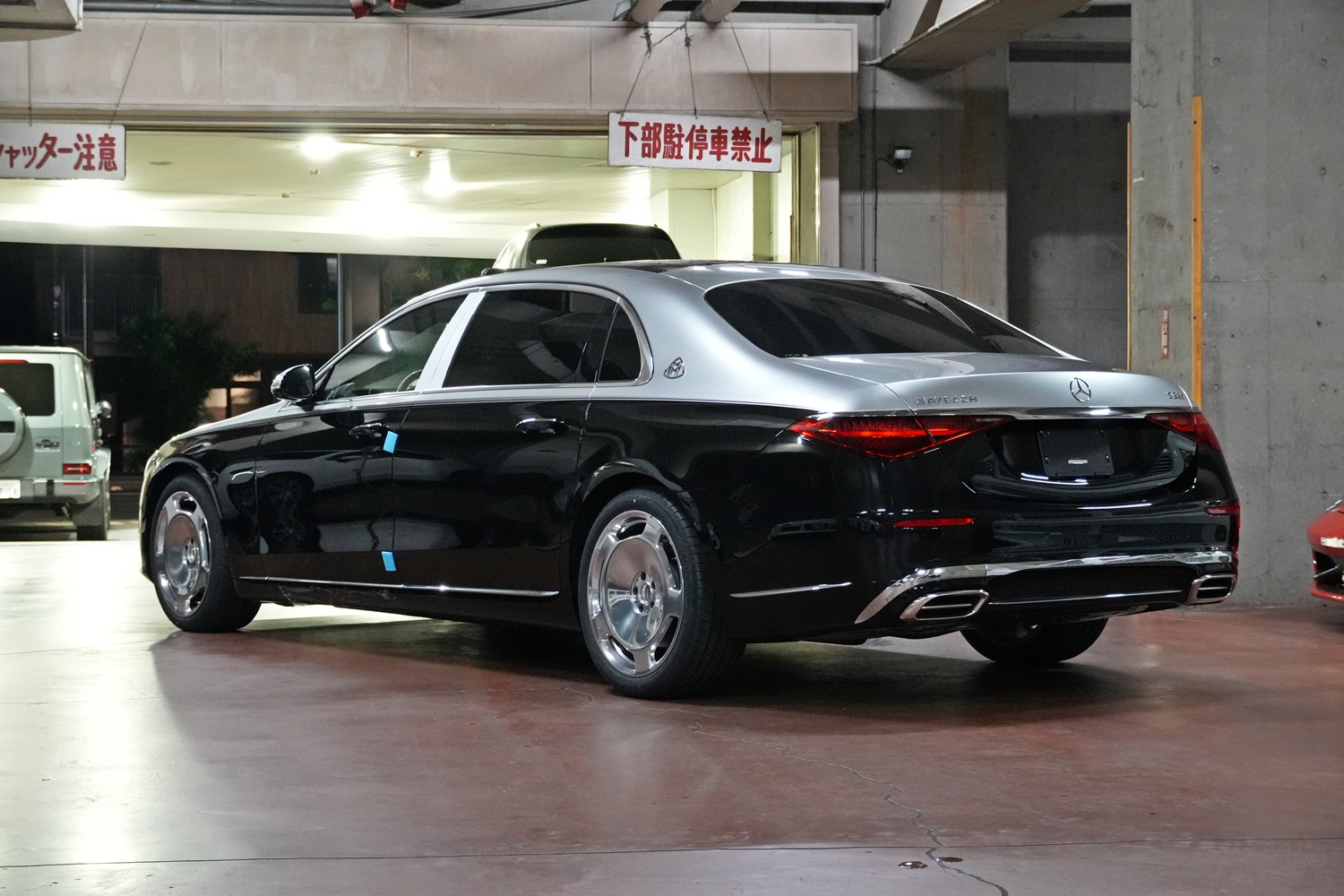 メルセデスベンツ マイバッハ ツートンラッピング施工カーラッピングなら のらいも工房