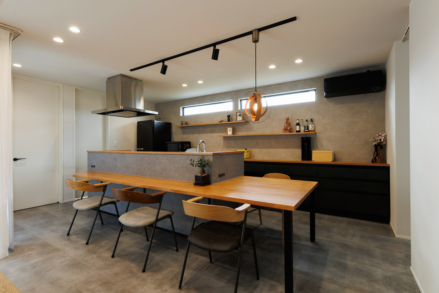 リビングのダクトレールによくある失敗や対策方法を紹介新着&イベント情報リフォームの相談はMidori ミドリ まで