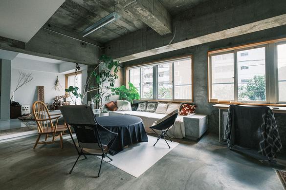 建築家の自邸：築40年・78㎡のマンションリノベ、家具のようなキッチンを主役にESSEonline エッセ オンライン