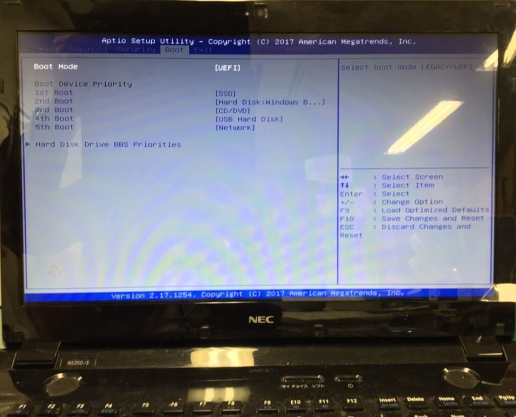 MacBook Air 液晶が割れた 交換修理しました。 - パソコン修理専門店 ルキテック