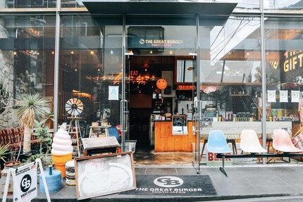 フォグランプフィルム 17スーパーグレートH29.5～R5.9 公式 トラックショップジェットトラックパーツ・トラック用品専門店