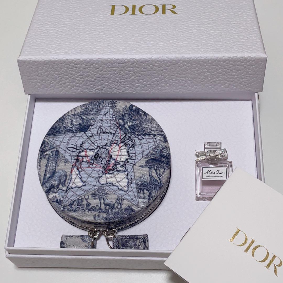 未使用♡DIOR プラチナ会員バースデーギフト ノベルティ•トートバッグ•リップ